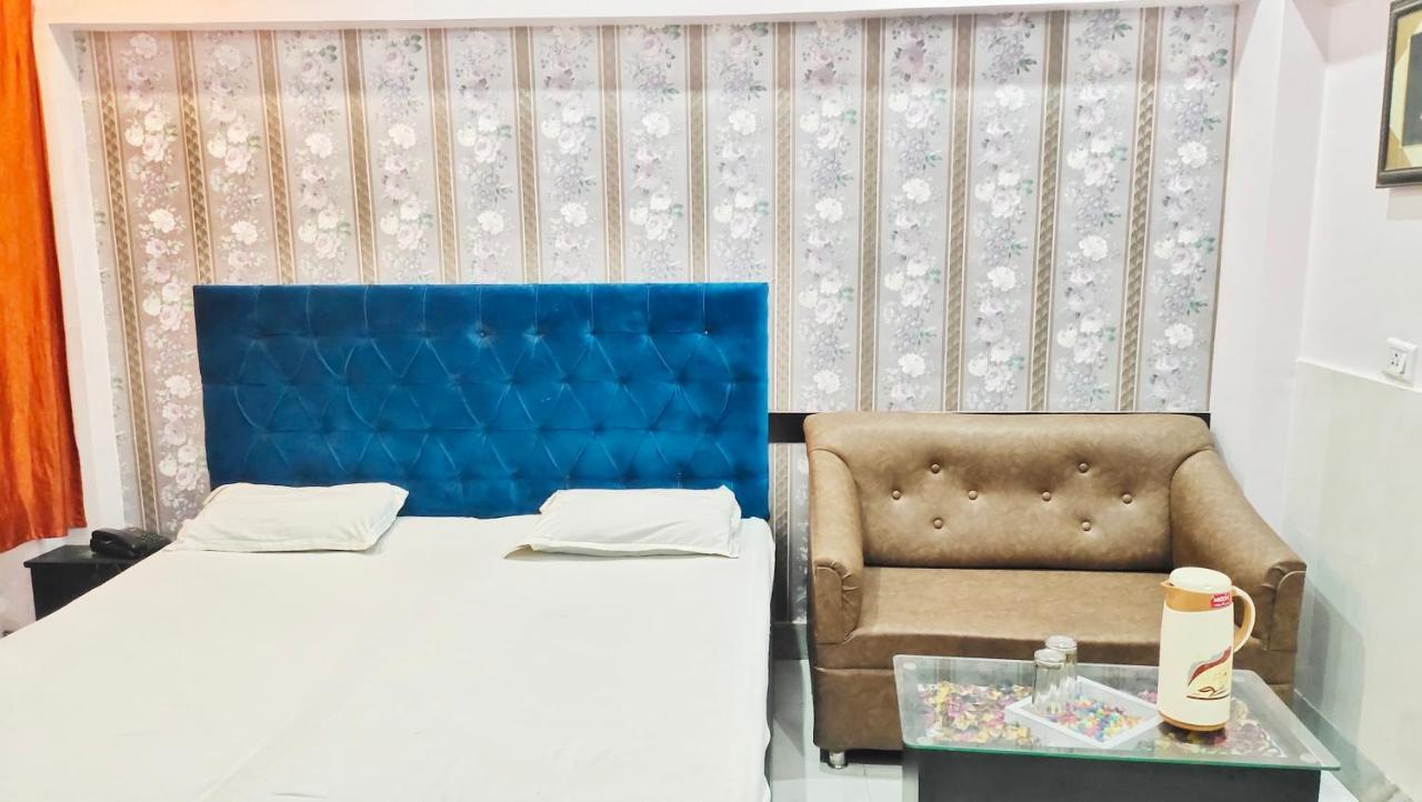 Hotel Shivay Palace Basti Dış mekan fotoğraf